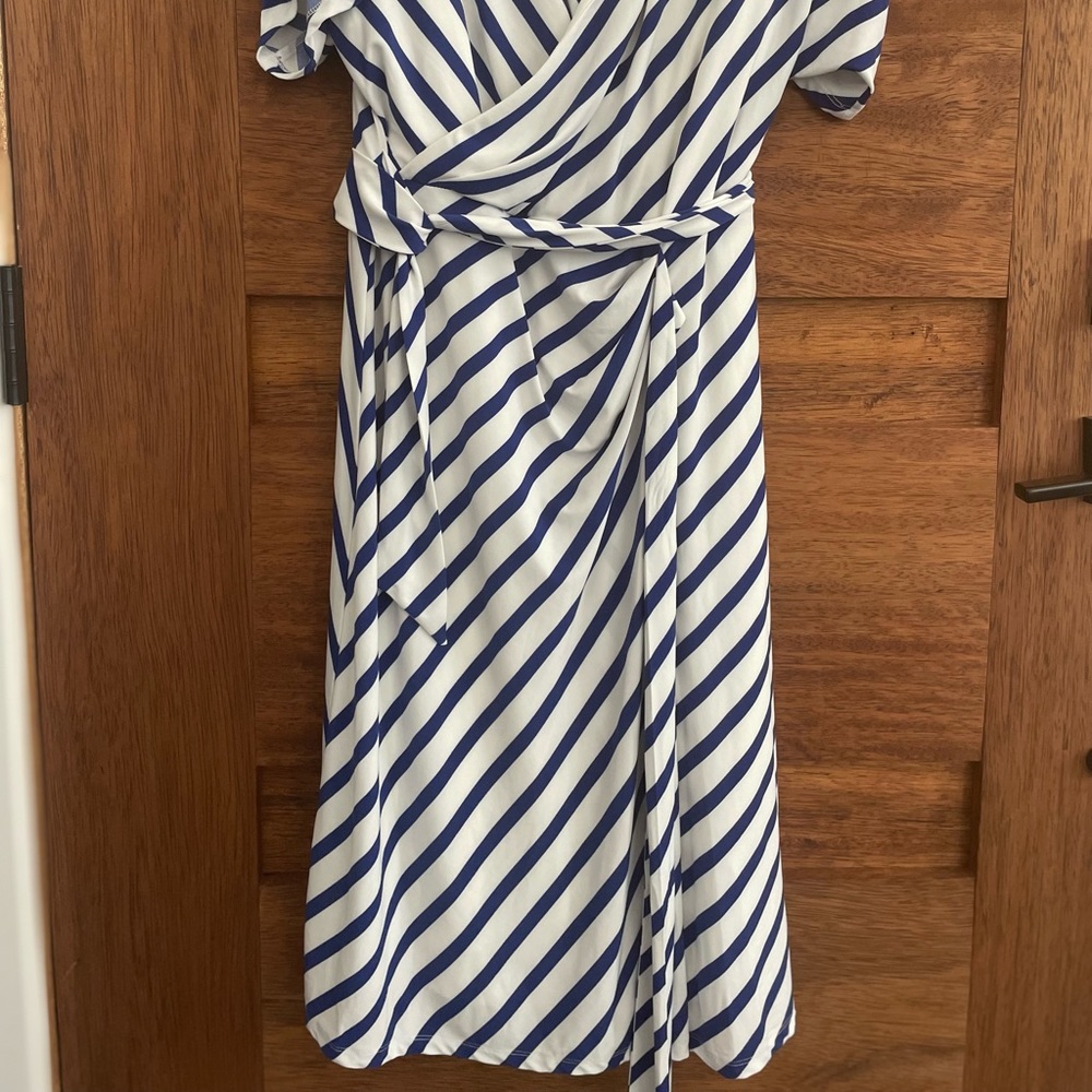 Polo by Ralph Lauren striped wrap dress size 12. blue and white color